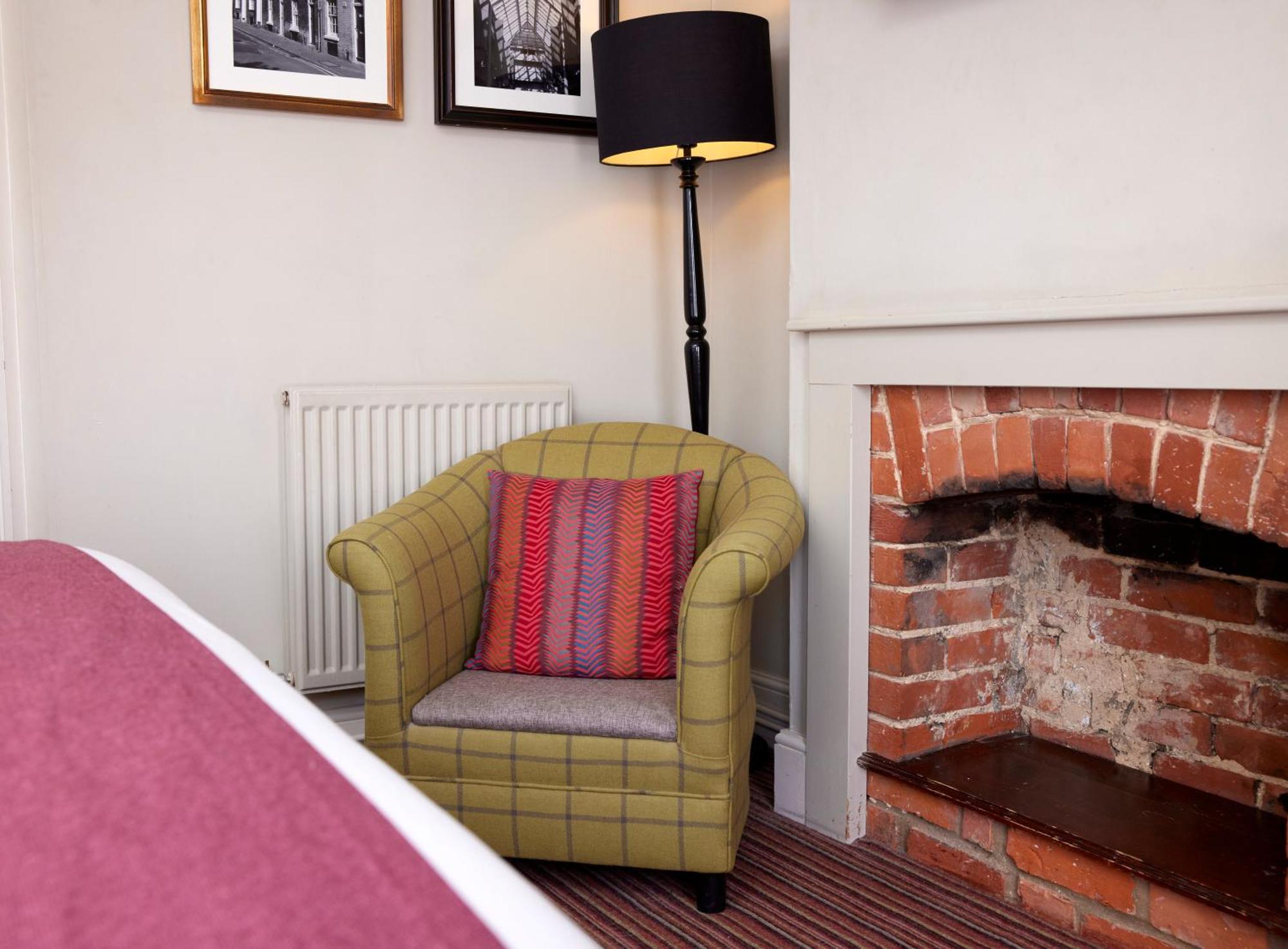 The Bushel By Greene King Inns Bury St. Edmunds Ngoại thất bức ảnh